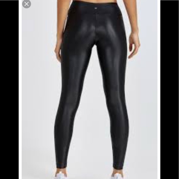 Koral Pants - Koral black shiny legging